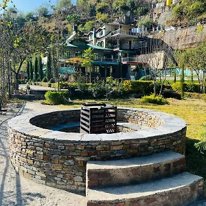 Farm stay By Highland Monk, Shimla
