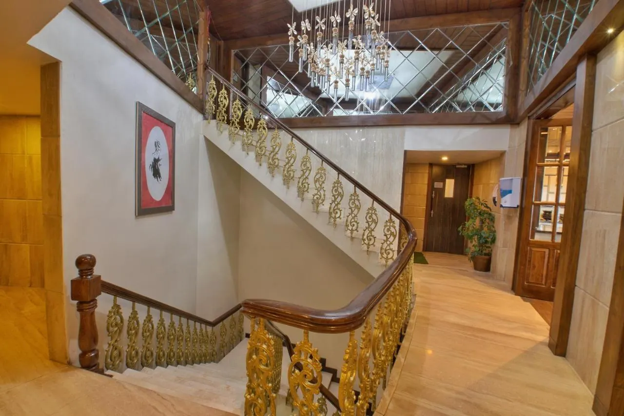 The Cedar Grand Hotel And Spa Shimla