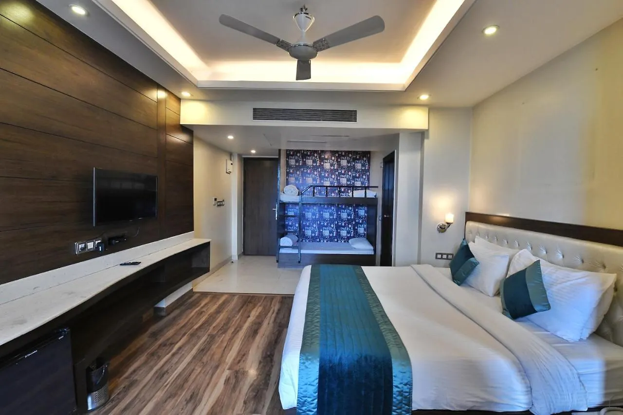 The Cedar Grand Hotel And Spa Shimla