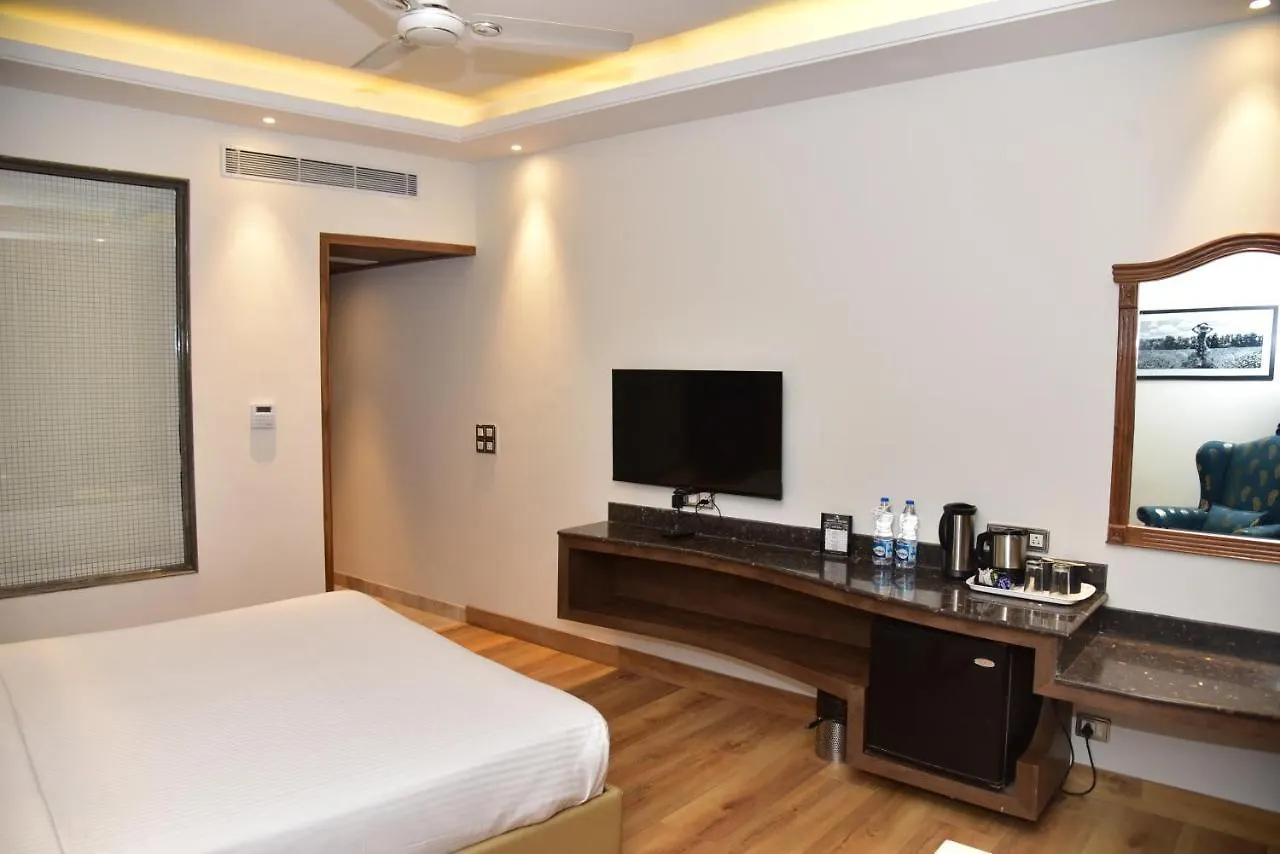 The Cedar Grand Hotel And Spa Shimla