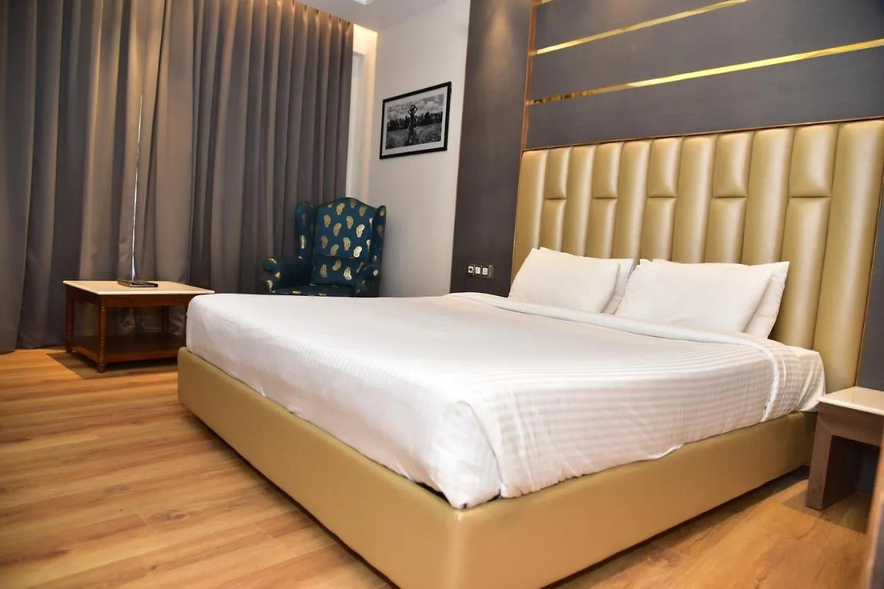 The Cedar Grand Hotel And Spa Shimla